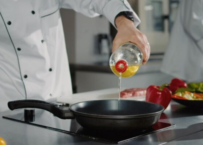 Tips Memasak Irit Minyak, Cobain 4 Cara Ini agar Lebih Hemat