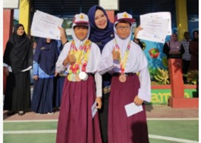 Borong 8 Medali Emas Cabor Renang, Siswi SDN 09 Bengkulu Juarai Piala PJ Walikota Bengkulu 2023