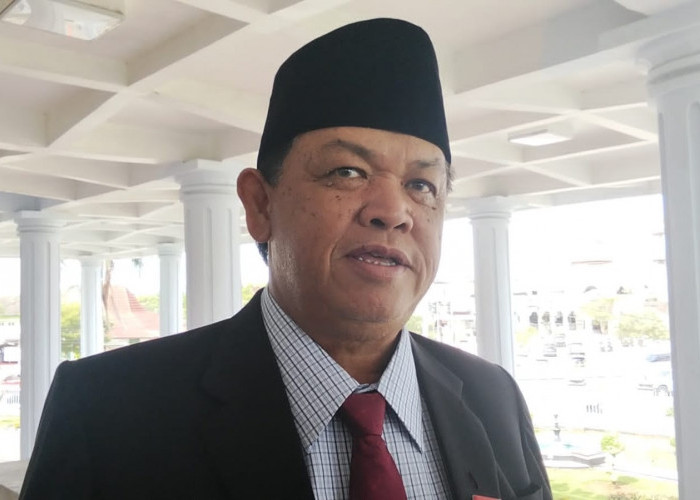 Disdikbud Bengkulu Pastikan Sekolah Bebas Atur Seragam, Namun Wajib Perhatikan Kemampuan Orang Tua