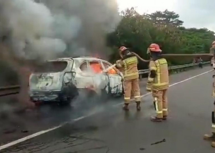 8 Penyebab Korsleting Listrik pada Mobil, Salah Satunya Penggunaan Aksesori yang Tidak Sesuai