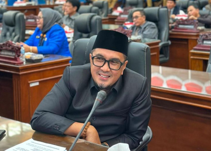 8 Fraksi DPRD Kota Bengkulu Tolak Pemindahan Kantor Wali Kota, PAN Punya Pandangan Berbeda