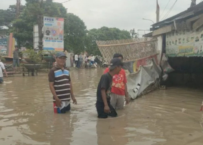 Hujan Deras dan Drainase Buruk, Tujuh Kecamatan di Kabupaten Bekasi Terendam Banjir