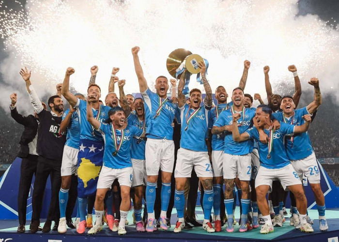 Strategi Conte Berbuah Manis, Napoli Kunci Scudetto Dramatis di Pekan Terakhir
