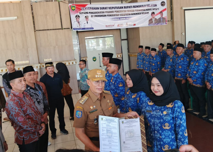 Kado Akhir Jabatan Bupati, 425 PPPK Bengkulu Selatan Resmi Dilantik dan Siap Bertugas Mulai 10 Juni 2025