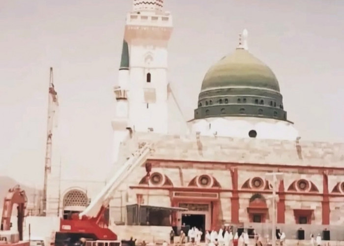 Eksplorasi 5 Masjid Tertua di Dunia dan Kisahnya yang Menakjubkan