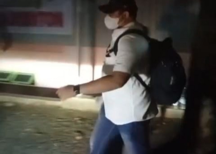 KPK Geledah Rumah Sekwan DPRD Kota Bengkulu, Tiga Koper Dibawa Penyidik