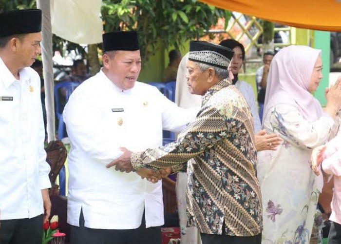 Idul Fitri 1447 H, Bupati Mukomuko Choirul Huda Ajak Warga Perkuat Persatuan demi Percepatan Pembangunan Daera
