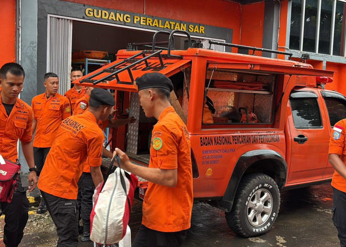 Respons Cepat Bencana, Basarnas Bengkulu Terjunkan Tim Rescue ke Lokasi Banjir Bandang Sumbar