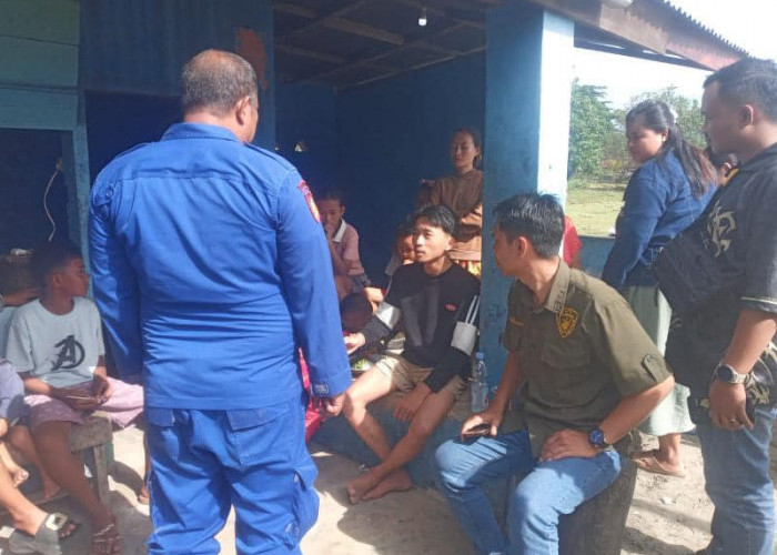 Seorang Pemuda Tenggelam Dekat Kapal Tongkang Karam saat Sedang Mandi Pantai, 1 Orang Selamat