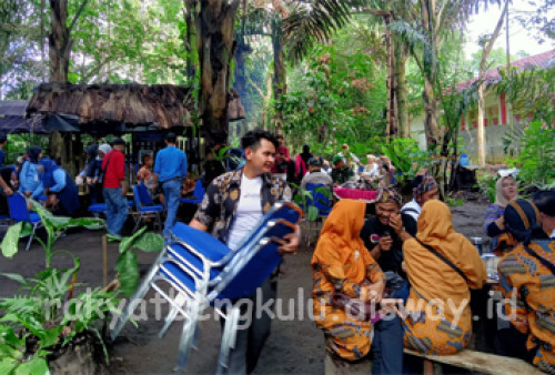 Di Desa Belitar, Warga sudah Bersiap Menyambut Kedangan Menteri Sandiaga Uno