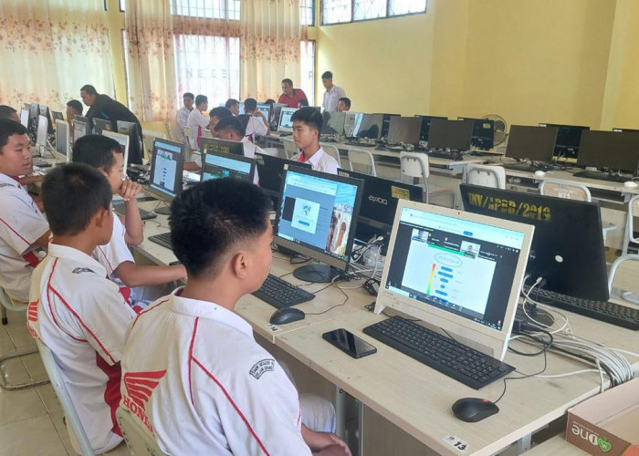 SMKreator Astra Motor Bengkulu Bekali Siswa SMK Kuasai Editing dan Algoritma Media Sosial