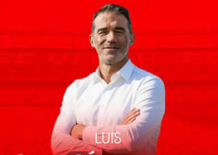 Luis Garcia Plaza Resmi Latih Sevilla di Sisa Musim 2025/2026