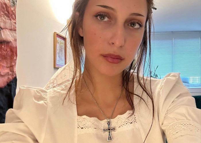 Aydan Nix: Sosok Tampan yang Disebut Saudara Tiri Gigi dan Bella Hadid, Netizen Heboh!