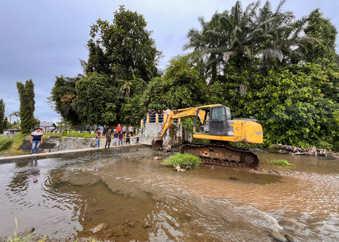 Bendungan Selepah Dangkal, Pasokan Air Sawah di Seginim Terancam Macet