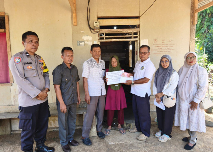 Pemdes Sumber Mulya Salurkan BLT Dana Desa Tahap I 2026, 2 KPM Terima Bantuan Tunai
