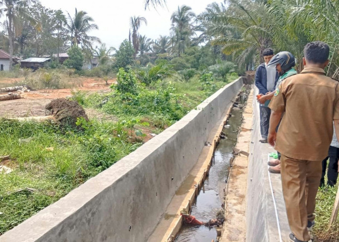 Dinas PUPR Kota Bengkulu Rampungkan Pembangunan Drainase di RT 25 Sumber Jaya, Warga Rasakan Manfaatnya