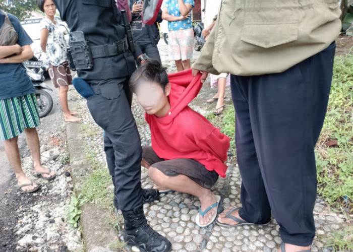 Jambret Handphone yang Dipegang Anak Umur 4,5 Tahun, Pemuda Berjaket Merah di Kota Bengkulu Dihajar Massa