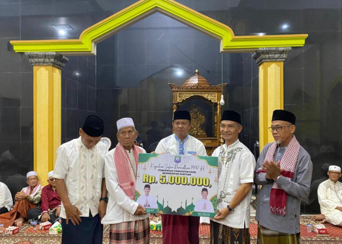 Safari Ramadan di Semidang Gumay, Wabup Kaur Sampaikan Komitmen Tingkatkan Pelayanan Masyarakat