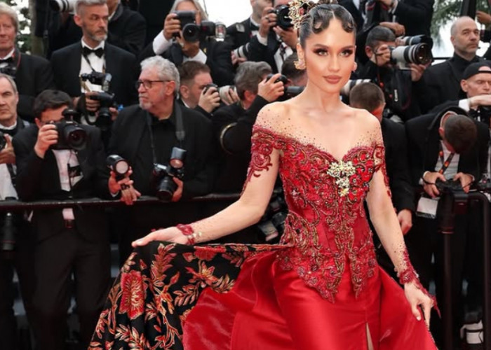 Cinta Laura Bersinar di Cannes 2025, Bawa Pesona Kebaya Merah Indonesia