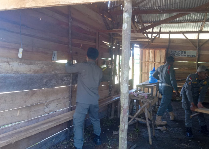 Meresahkan Warga, Satpol PP Bongkar Warung Remang-remang di Beringin Raya