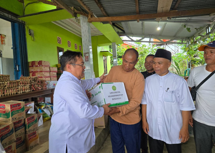 UMB Salurkan Bantuan untuk Korban Gempa Bumi di Bengkulu