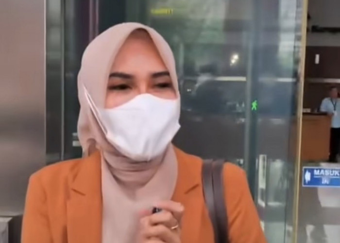 Diperiksa KPK, Anggota DPRD Kota Bengkulu VLA Bungkam soal Aset yang Disita