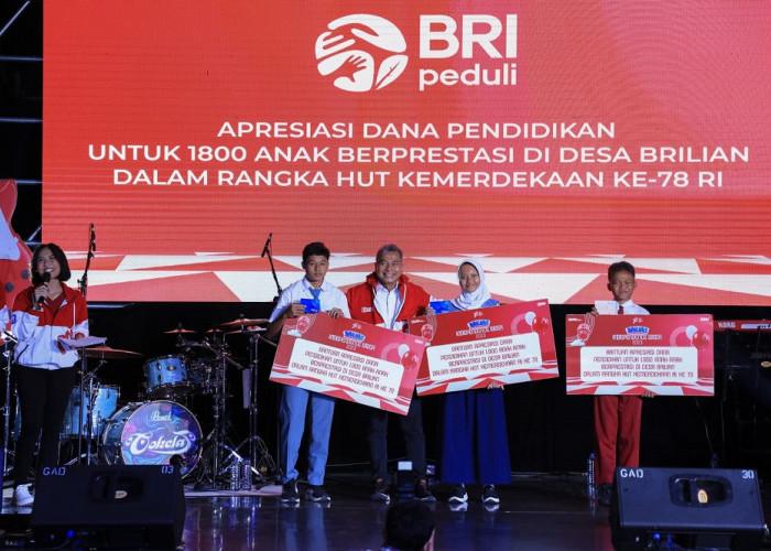 Peringati Hari Kemerdekaan Republik Indonesia, BRI Salurkan Beasiswa 1800 Anak Berprestasi di Desa BRILiaN