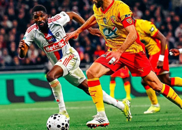 Dramatis di Groupama, Lens Singkirkan Lyon Lewat Adu Penalti untuk Segel Tiket Semifinal