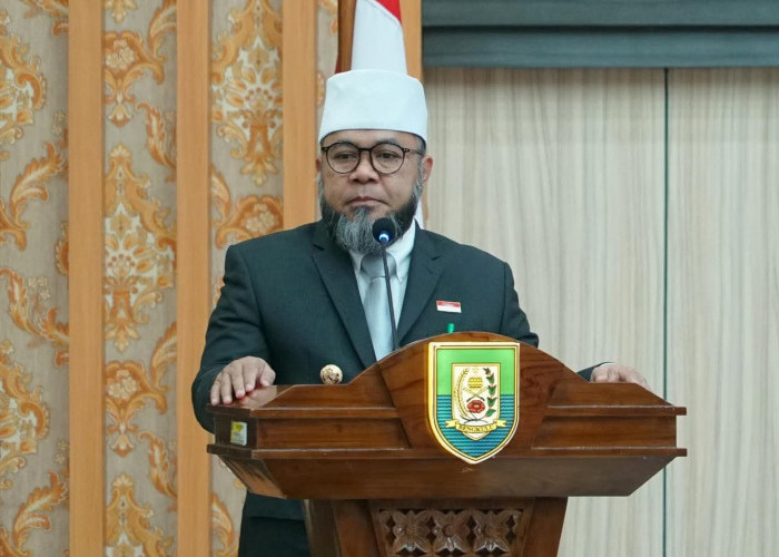 Gubernur Bengkulu Pastikan Gaji ke-13 ASN dan PPPK Cair Pekan Depan, Siapkan Anggaran Capai Rp60 Milliar 