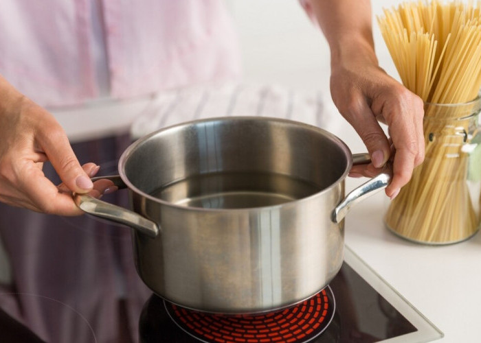 Kerak Kapur di Panci Membandel? Begini Cara Membersihkannya