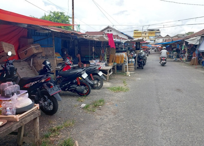 Pasar Ampera Segera Ditata, Dinas Perdagangan Bengkulu Selatan Larang PKL di Bahu Jalan