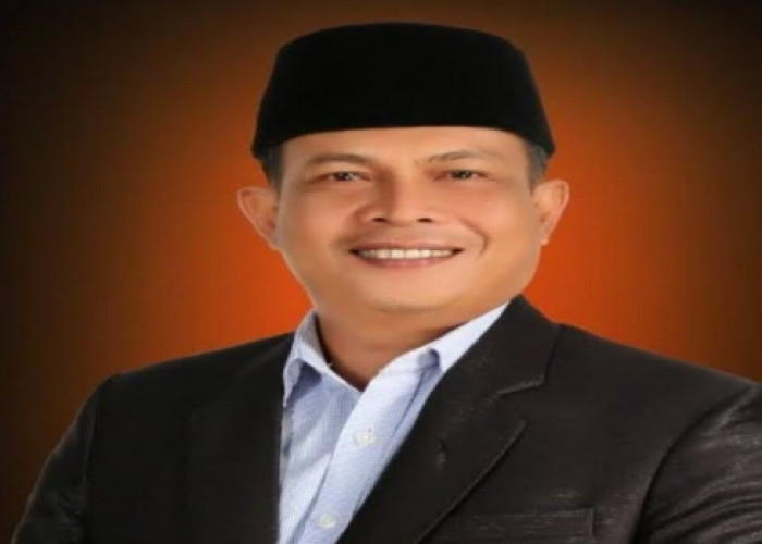 Suhandi Pinota Jabat Plt Ketua DPRD Seluma, 30 Anggota DPRD Seluma Dilantik