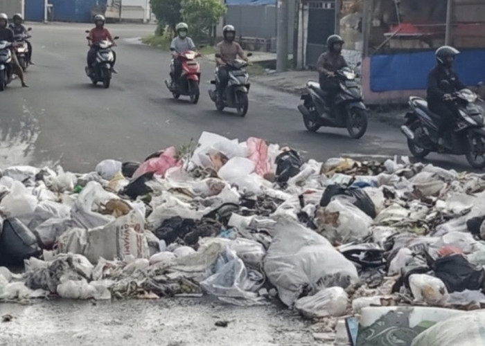 Sepekan Sampah Tak Diangkut hingga Menumpuk, Wajah Kota Curup Tampak Kumuh
