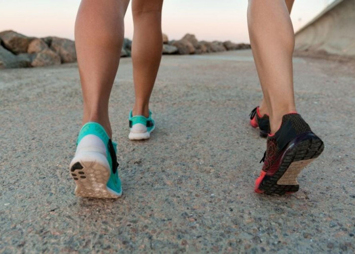 5 Rekomendasi Sepatu Lari Wanita Harga Dibawah Rp500 Ribuan, Cek Disini!
