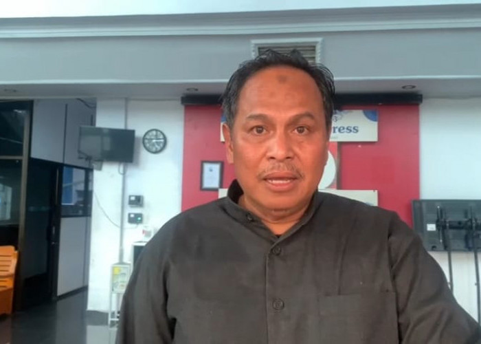 Musim Hujan Picu Jalan Rusak, DPRD Minta Alat Berat Siaga di TPA