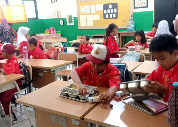 Pengamat: Pemerintahan Prabowo Konsisten Wujudkan Janji Politik, Implementasi Program Terus Diperkuat