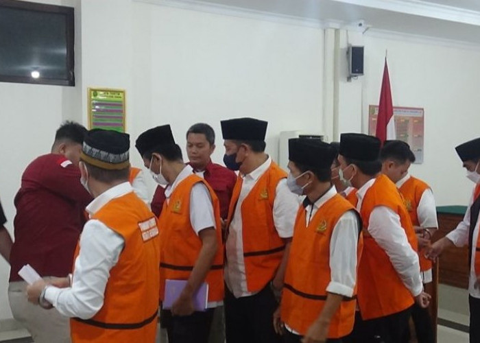 Sidang Perdana Dugaan Korupsi Puskeswan Benteng Hadirkan 10 Terdakwa, Negara Rugi Rp2,3 Miliar