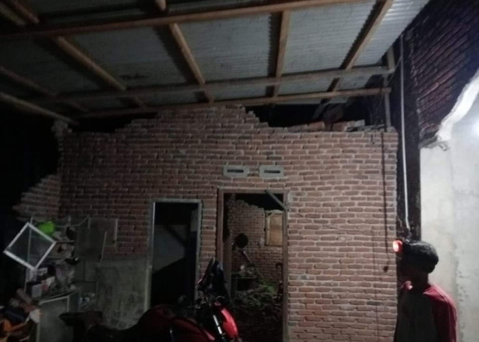 12 Rumah Warga Rusak Akibat Gempa 5,6 Magnitudo, Berikut Data Kerusakan Infrastruktur di Bengkulu Selatan 