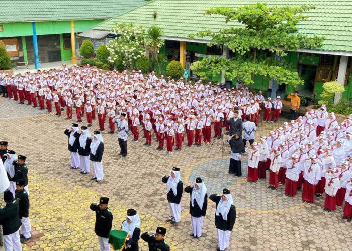 Yayasan Al Fida Bengkulu Sambut Hari Guru Nasional 2024 dengan Apresiasi dan Semangat Kebersamaan