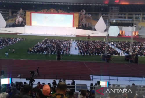 Jelang Pembukaan ASEAN Para Games 2022, Stadion Manahan Dipadati Ribuan Penonton
