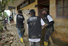 Dukung Pemulihan Pascabencana, Relawan BRI Peduli Terjun Langsung Bersih-bersih Sekolah di Aceh Tamiang 
