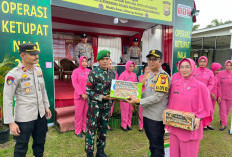 Kapolres Mukomuko Tinjau Pos Pam dan Pos Yan, Salurkan Bingkisan untuk Personel