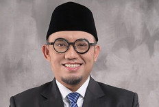Kuliah Umum di UMB, Wamen Haji Tekankan Integrasi Nalar Kritis dan Spiritualitas