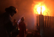 Shelter BTS di Pasar Baru Bengkulu Terbakar, Diduga Akibat Korsleting Baterai