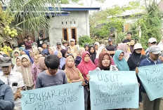 Warga Keban Agung I Demo Kantor Desa, Tuntut Kades Mundur dan Usut Dana Desa