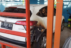 Mobil Ketua DPRD Seluma Diduga Dibakar OTK, Polisi Selidiki Motif dan Buru Pelaku