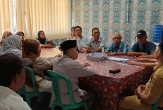 Lurah dan Seklur Malabero Kosong, Warga Datangi Kantor Camat