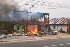 Rumah Kayu Ludes Kurang dari Sejam, 2 Motor Ikut Terbakar di Kaur