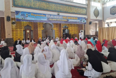 Ribuan Jamaah Penuhi Masjid Raya Baitul Izzah, Helmi Hasan: Maulid Bukan Sekadar Seremoni