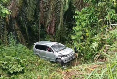 Xenia BD 1298 KI Kecelakaan Tunggal di Taba Penanjung, Diduga Sopir Mengantuk